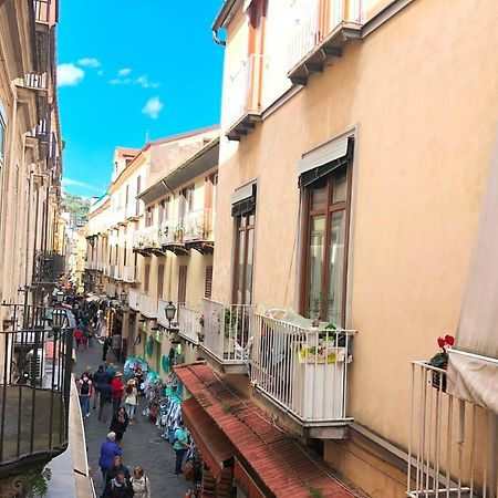 Casa Sorrentina Hotel ภายนอก รูปภาพ