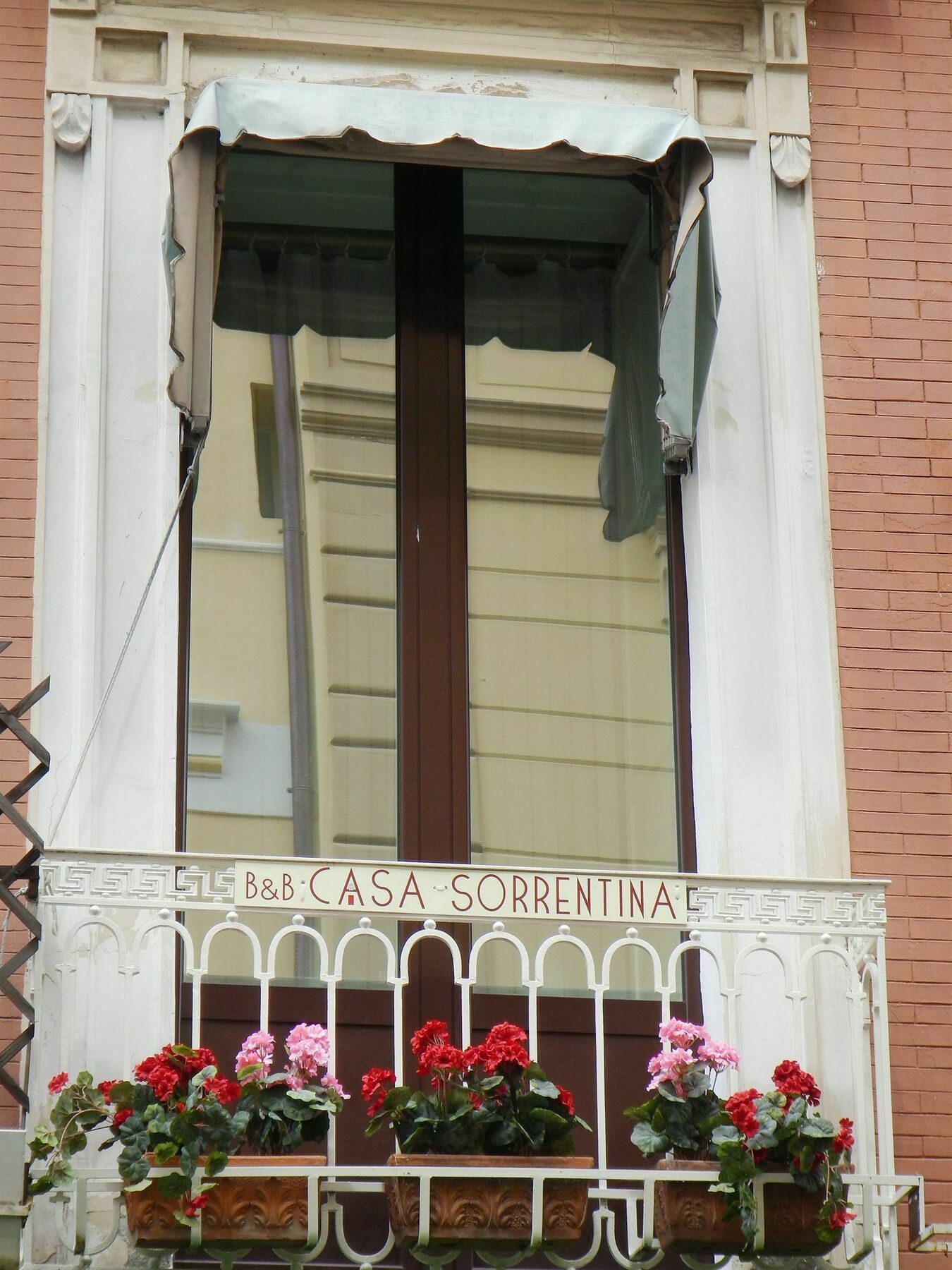 Casa Sorrentina Hotel ภายนอก รูปภาพ